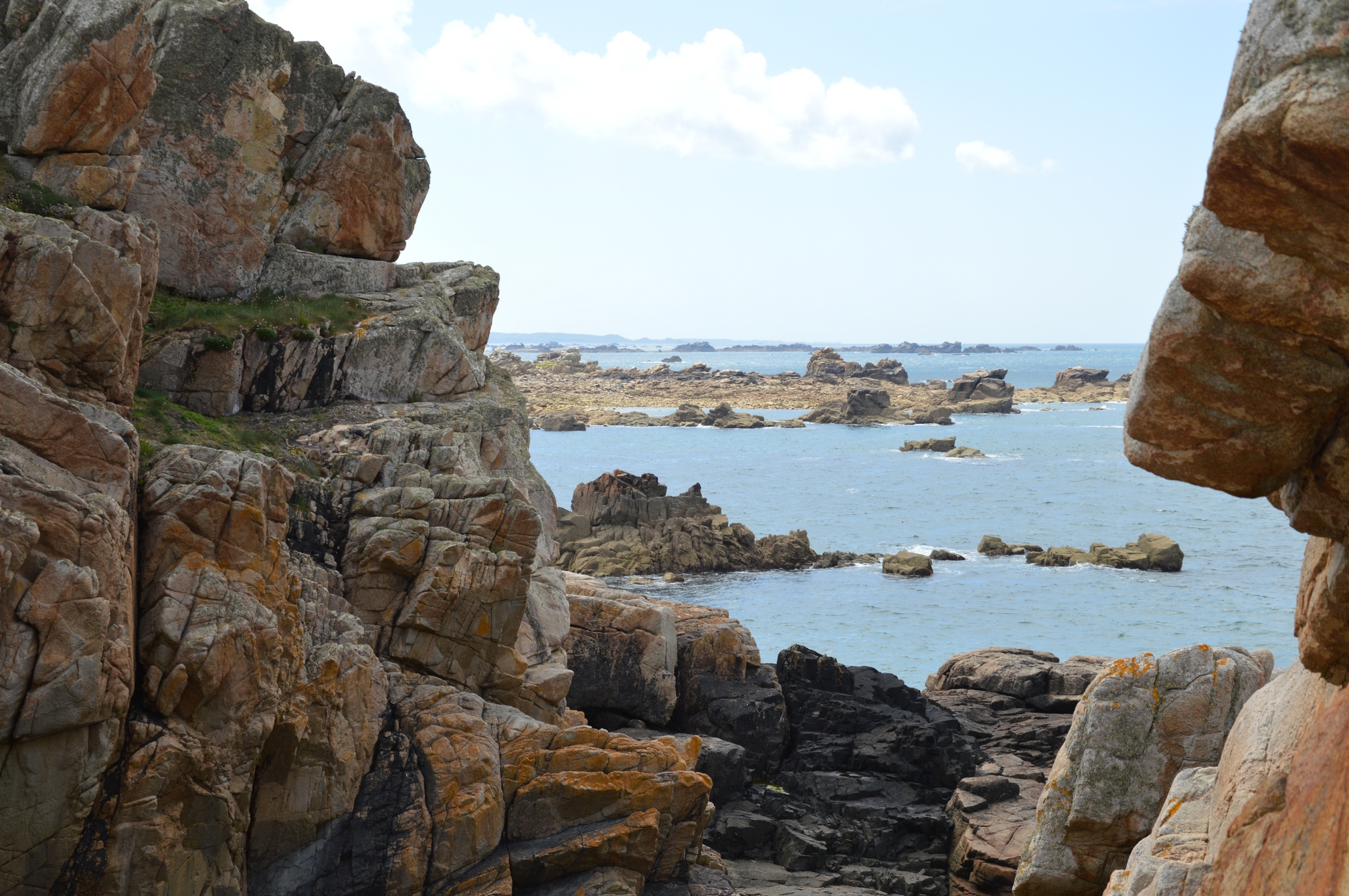 plougrescant-gouffre-bretagne-granite-rose