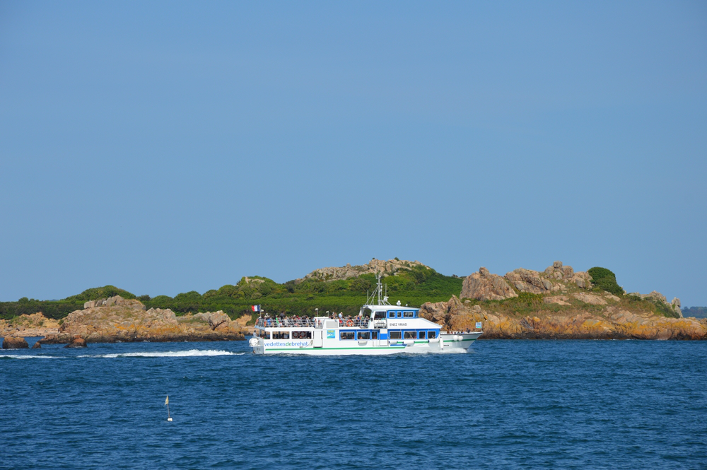 ile-brehat-vedette-bateau